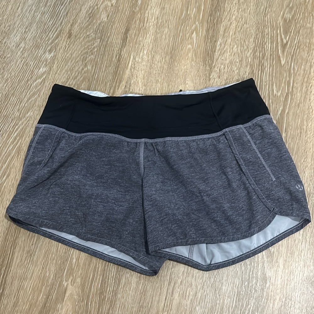 Black/Gray Lululemon Runnkng Shorts